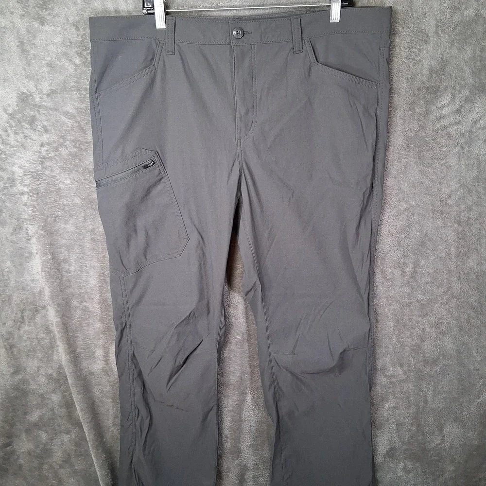 Eddie Bauer Rainier Cargo Pants Men Size 38x32 Gray Straight UPF DWR Fits 40x32